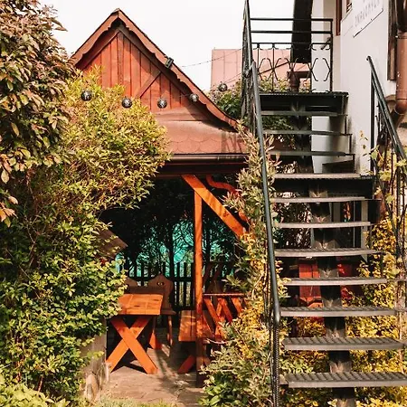 Poddasze Dla Znajomych - Z Goraca Balia Nad Jeziorem Czorsztynskim - Okolica Czorsztyn, Szczawnica, Velo Czorsztyn, Kroscienko, Zakopane, Gorce, Pieniny, Tatry Appartement *